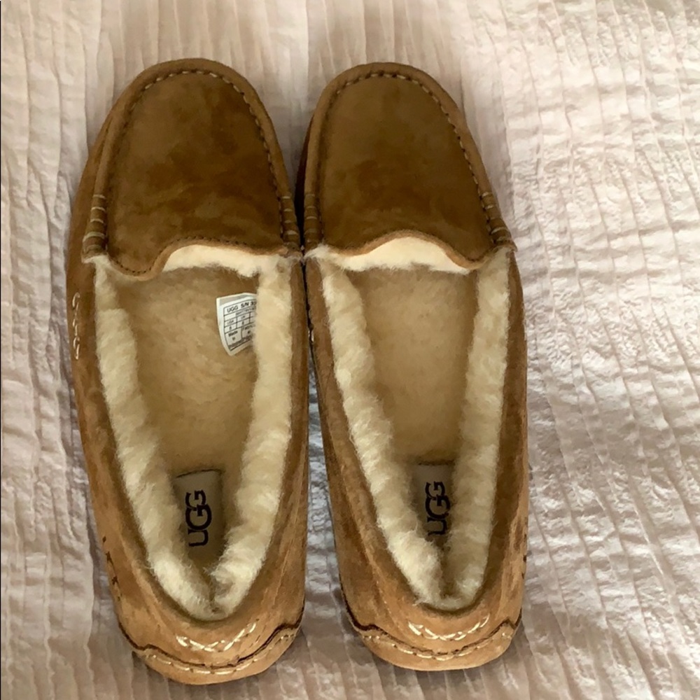 Brand New UGG Koolaburra Lezly Slippers